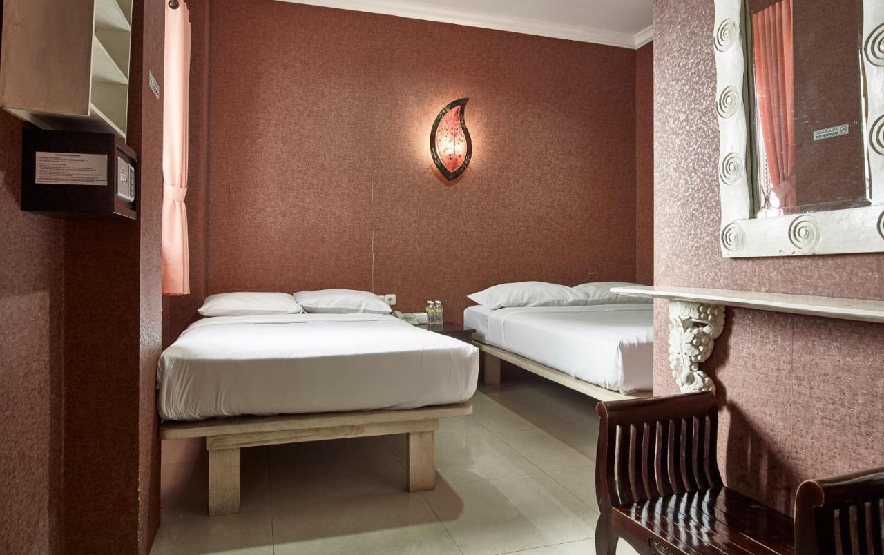 Twins Hotel Yakarta Exterior foto